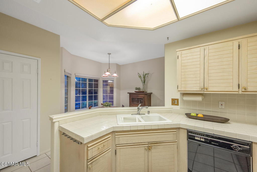 5614 Roundtree Place