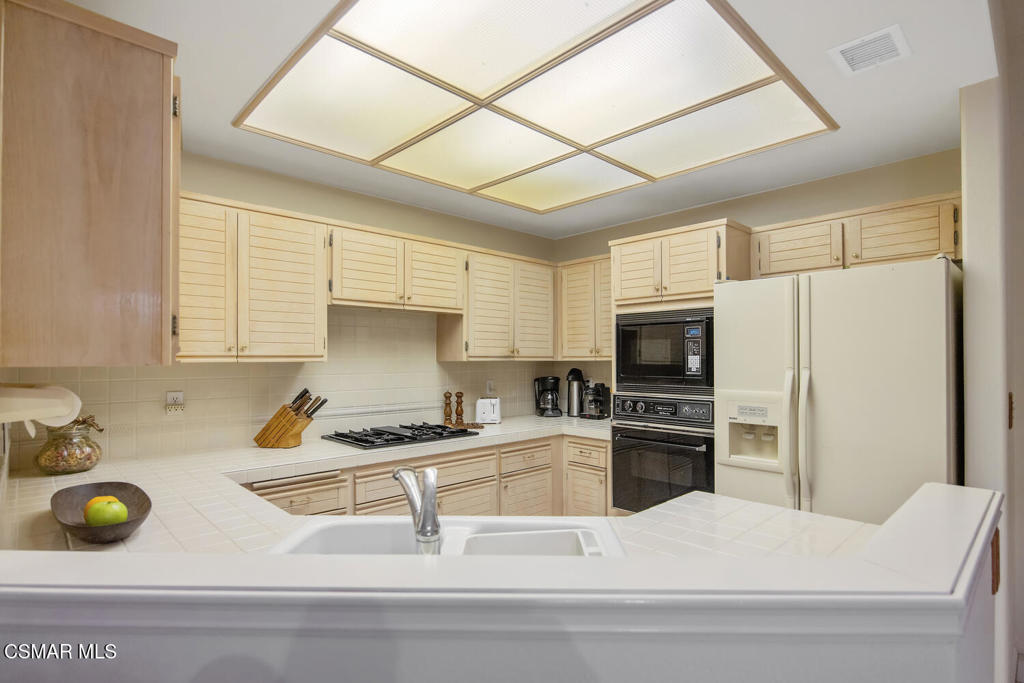 5614 Roundtree Place