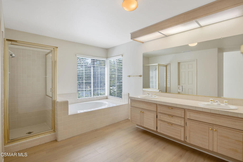 5614 Roundtree Place