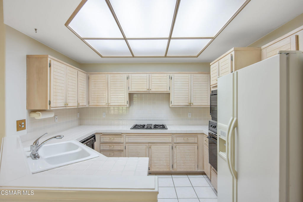 5614 Roundtree Place