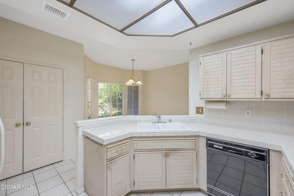 5614 Roundtree Place