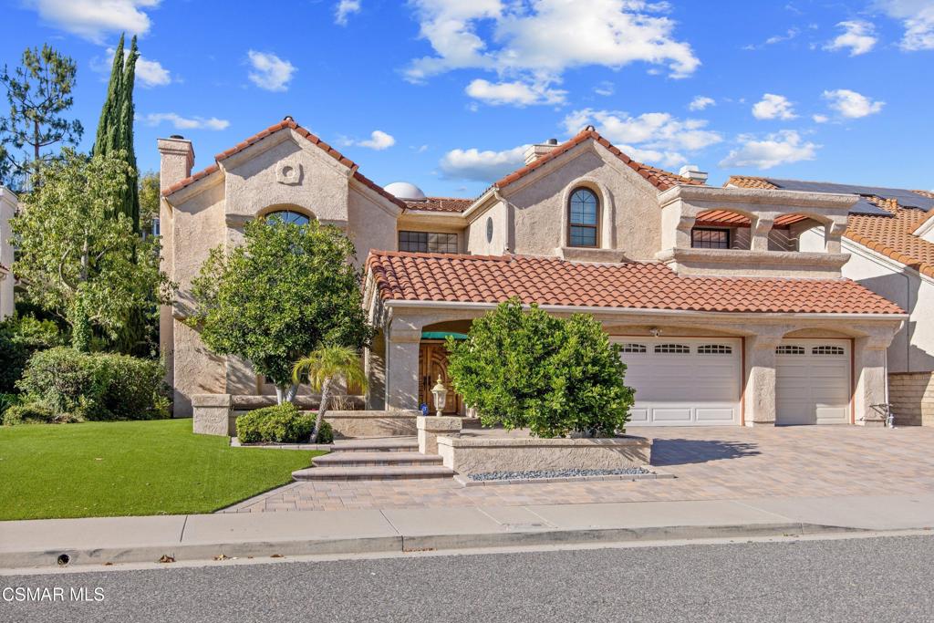 5828 Saint Laurent Drive