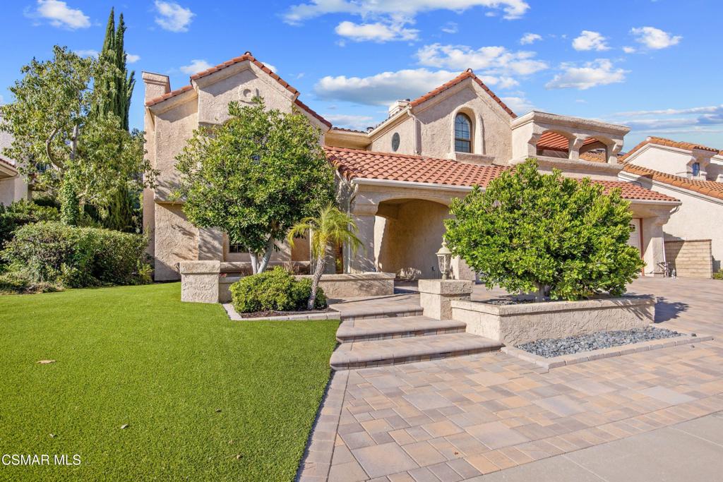 5828 Saint Laurent Drive