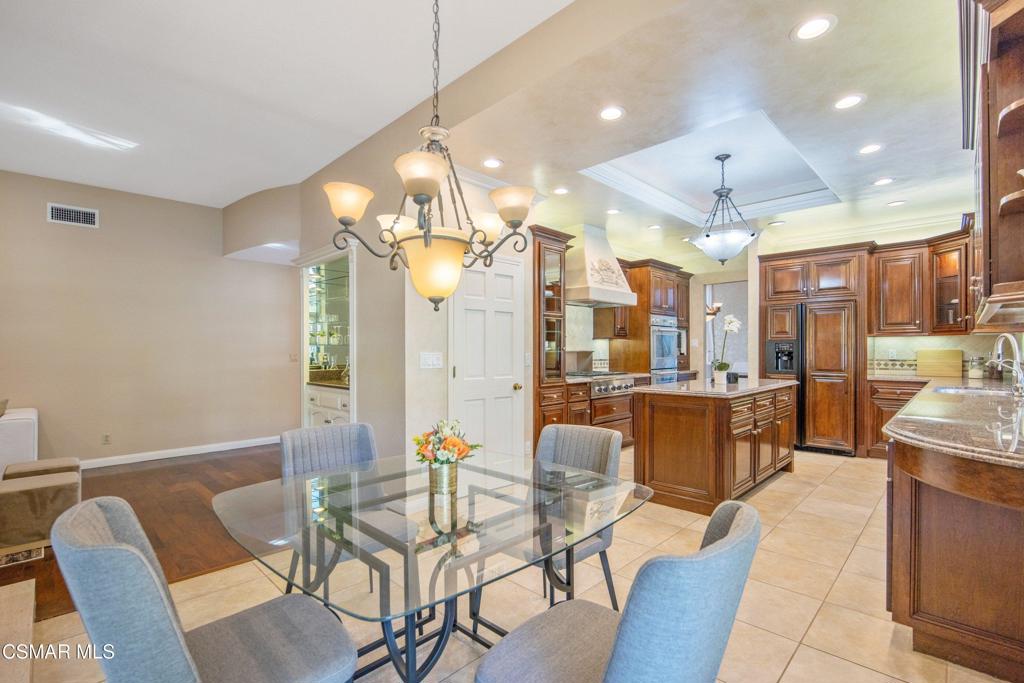 5828 Saint Laurent Drive