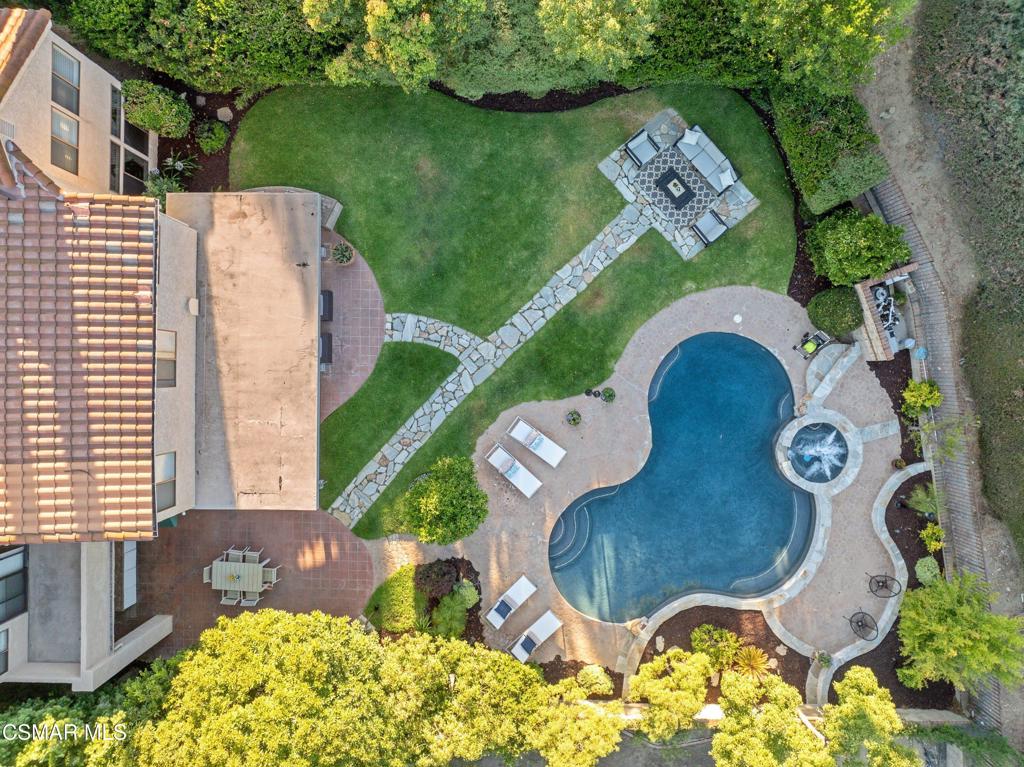 5828 Saint Laurent Drive