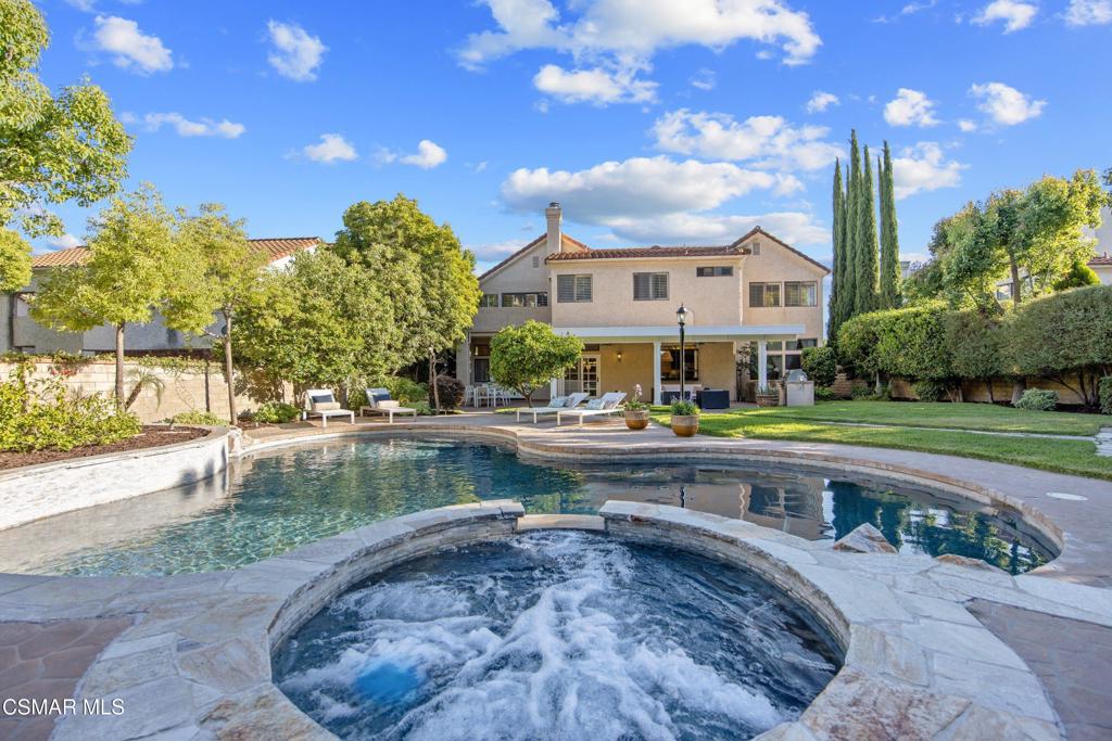 5828 Saint Laurent Drive