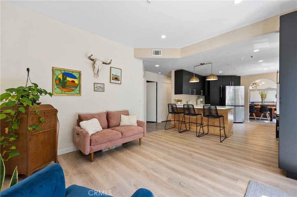 13646 1/2 Dronfield Avenue