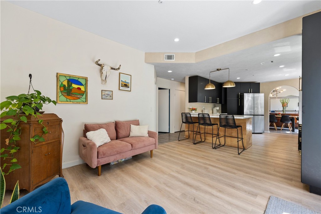 13646 1/2 Dronfield Avenue