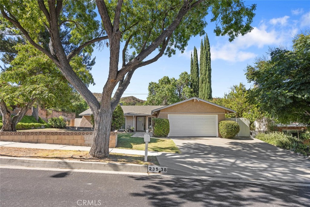 23538 Adamsboro Drive