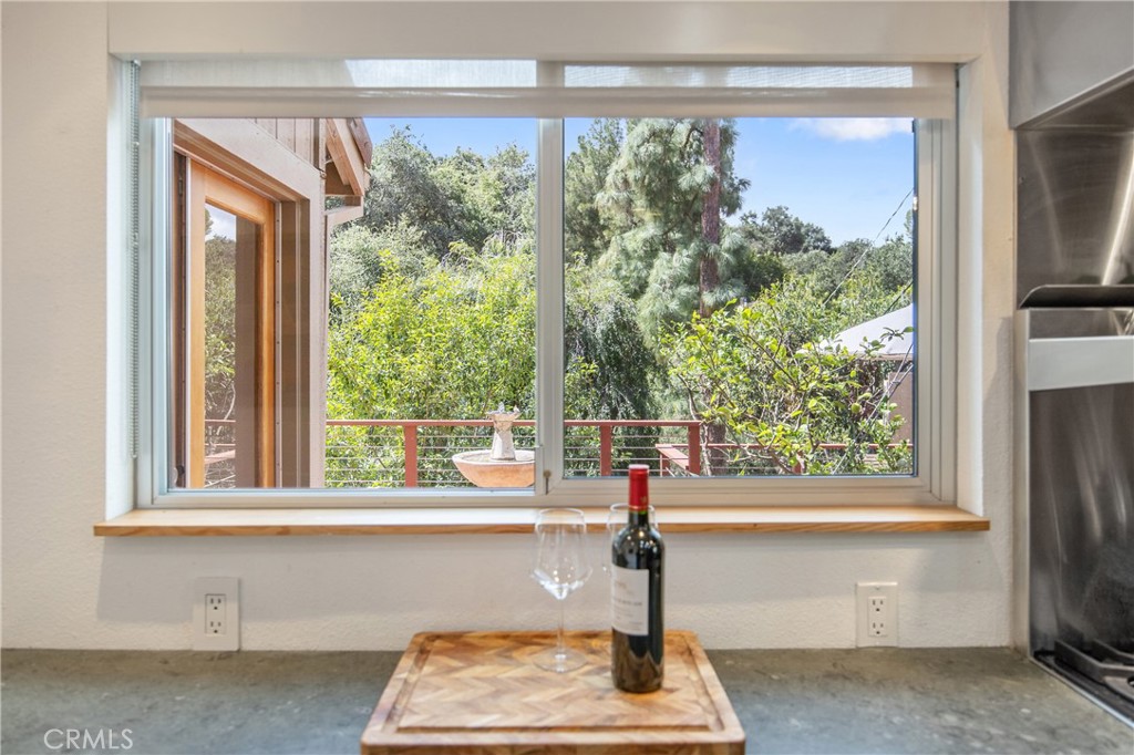 4109 Empis Street