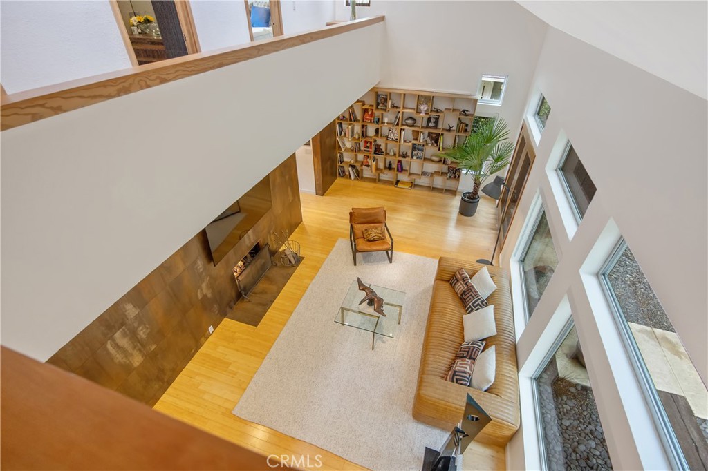 4109 Empis Street