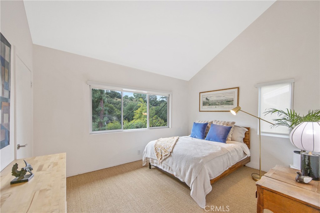4109 Empis Street