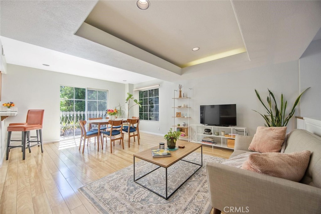 5340 Las Virgenes Road 4