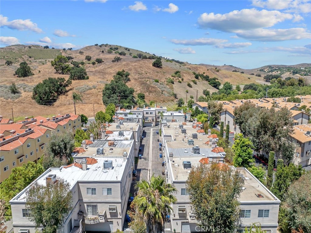5340 Las Virgenes Road 4