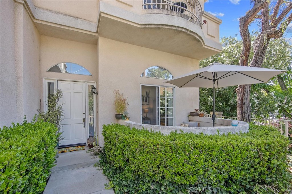 5340 Las Virgenes Road 4