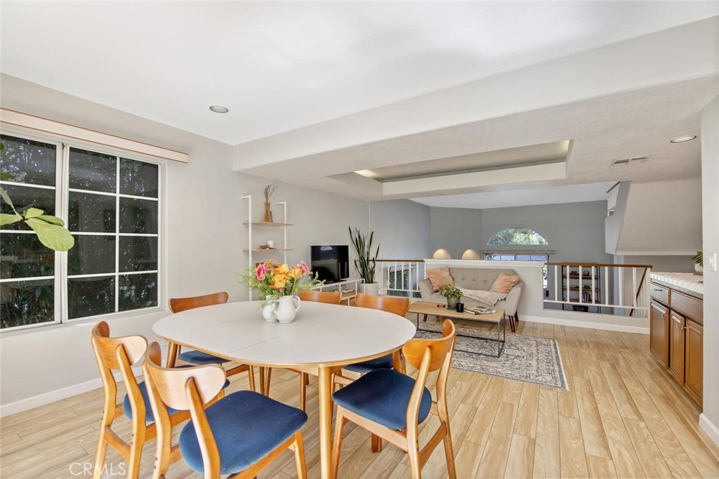 5340 Las Virgenes Road 4