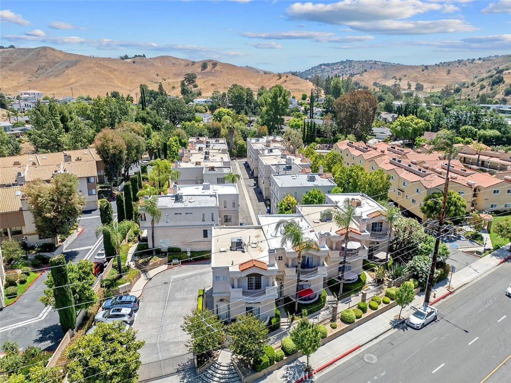 5340 Las Virgenes Road 4
