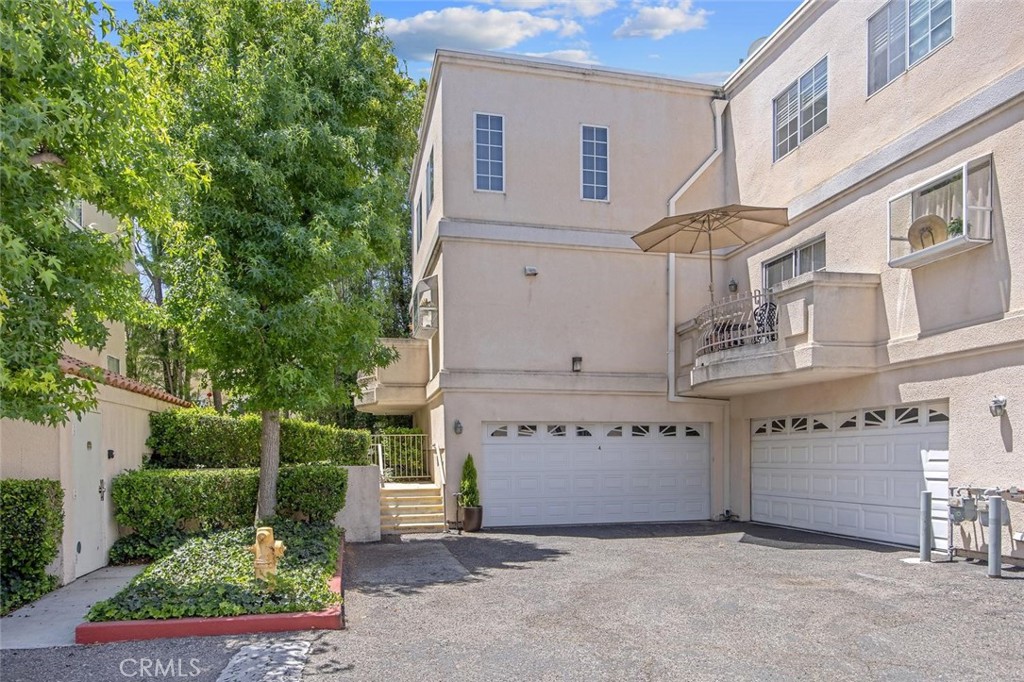 5340 Las Virgenes Road 4