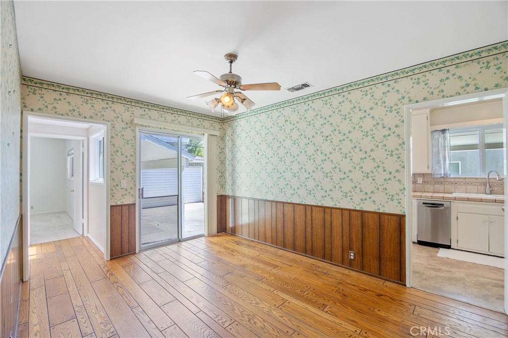 213 E Floral Avenue