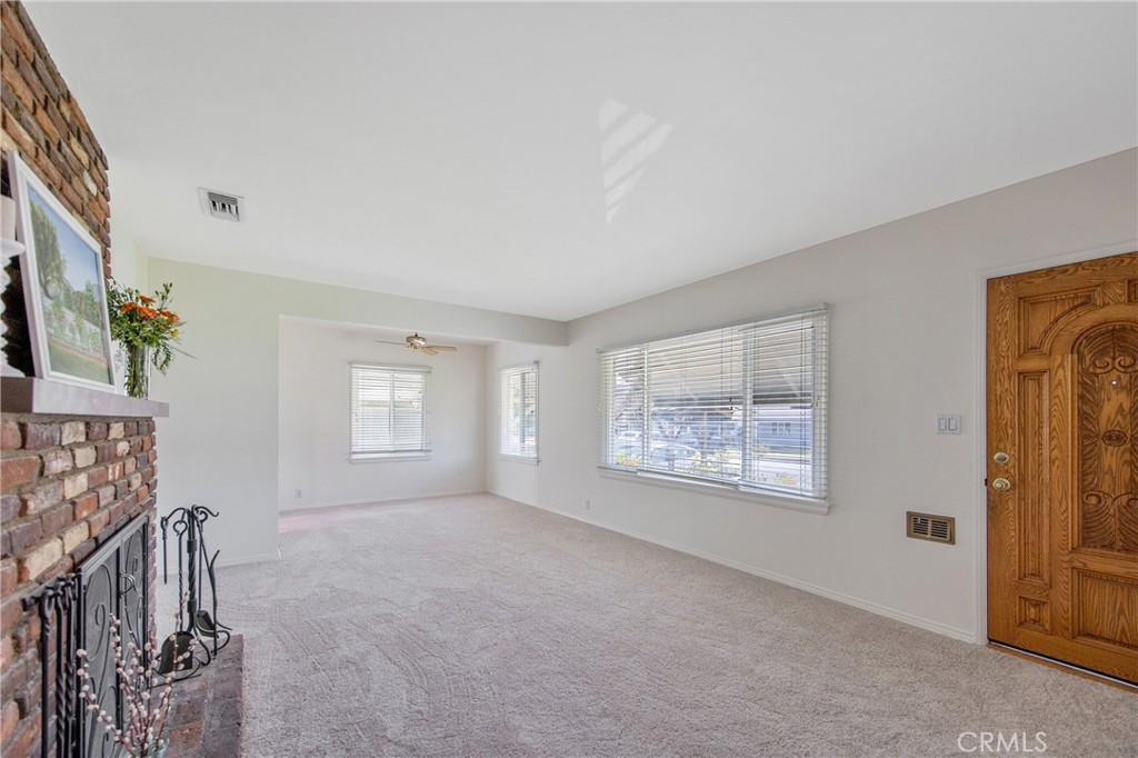 213 E Floral Avenue