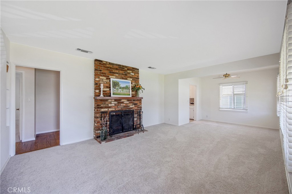 213 E Floral Avenue