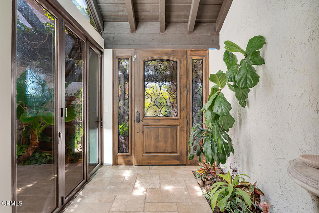 26 N Greenmeadow Avenue