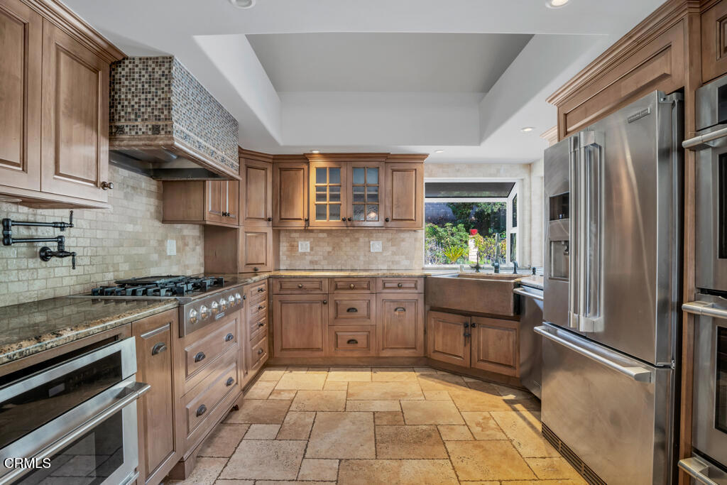 26 N Greenmeadow Avenue