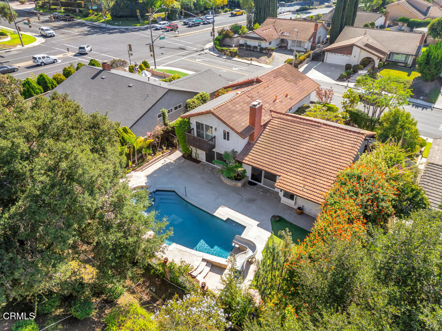 26 N Greenmeadow Avenue