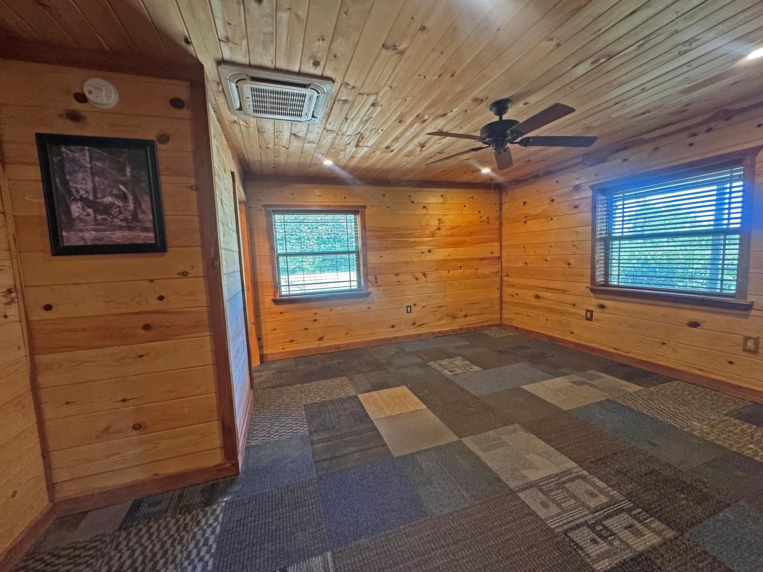 7348 Highway 62 E