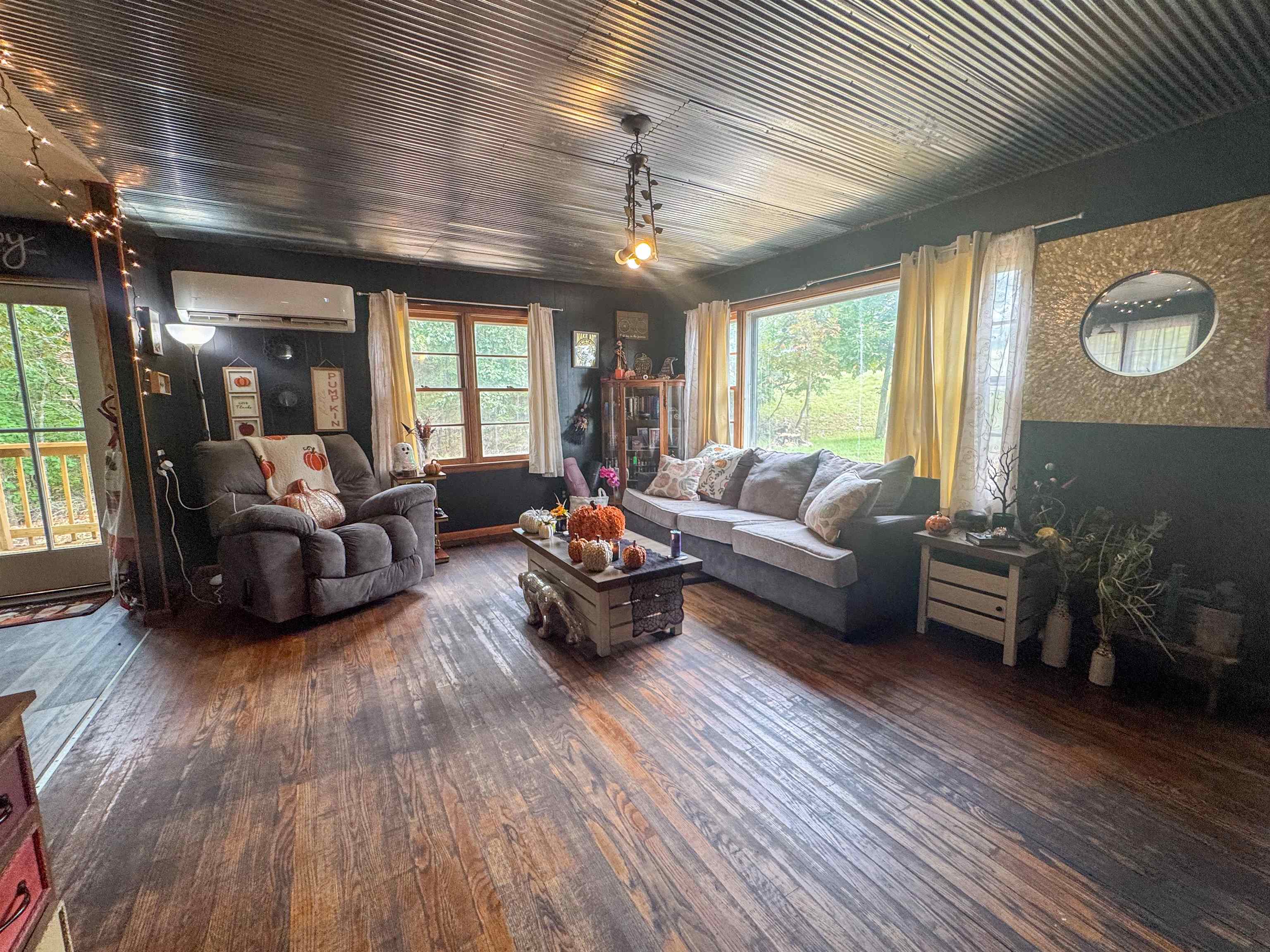 2541 Highway 62/412
