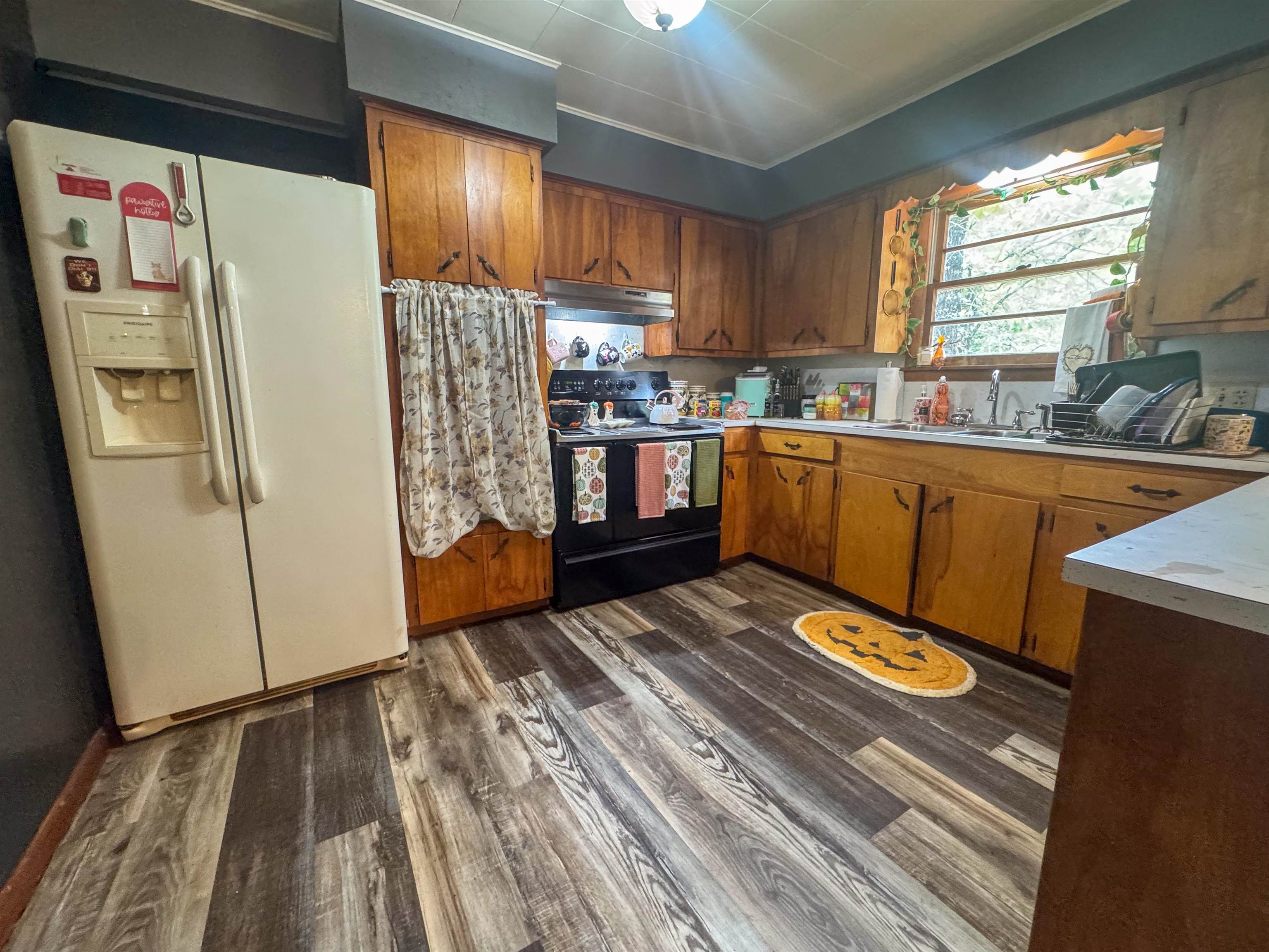 2541 Highway 62/412