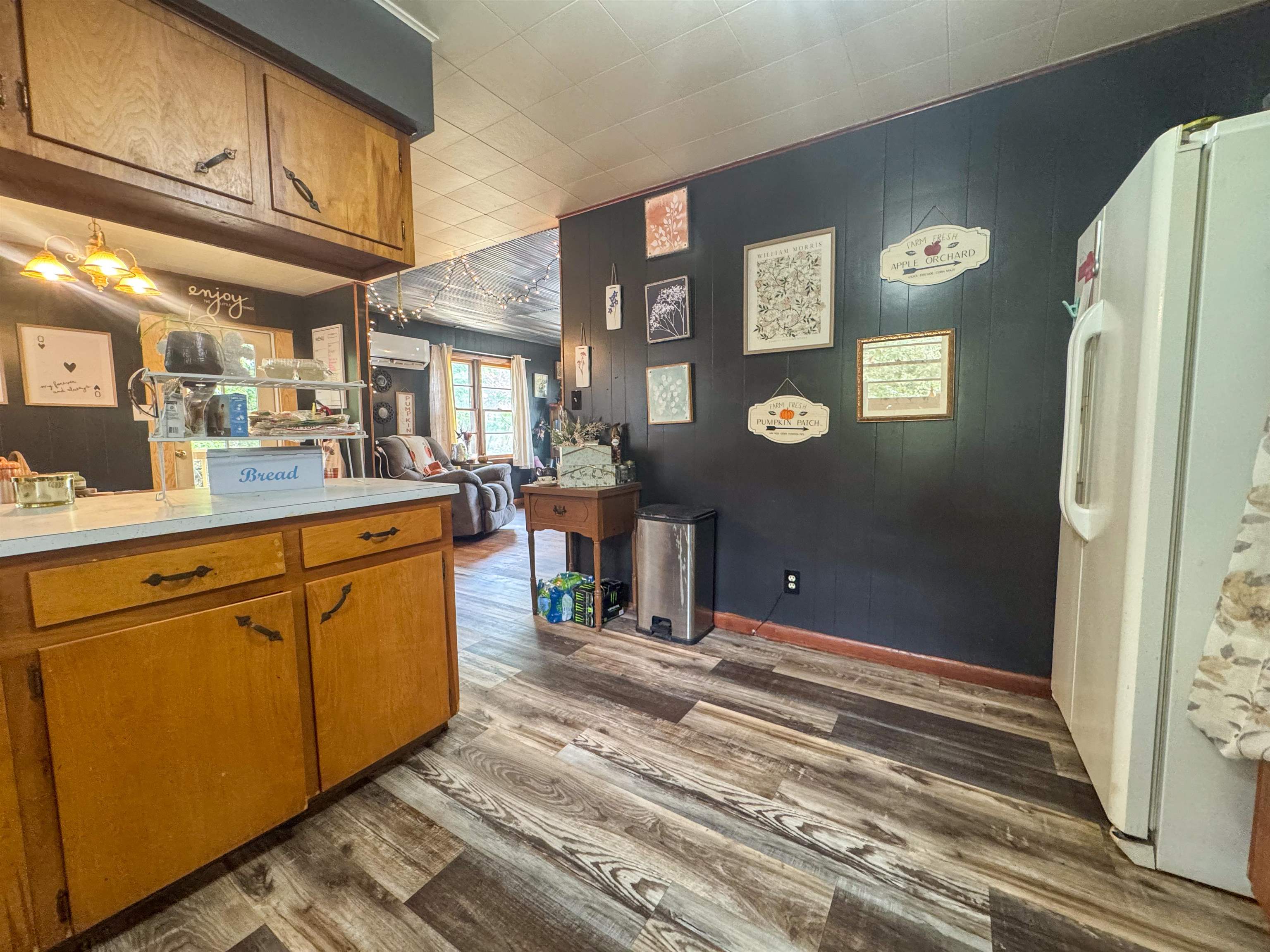 2541 Highway 62/412