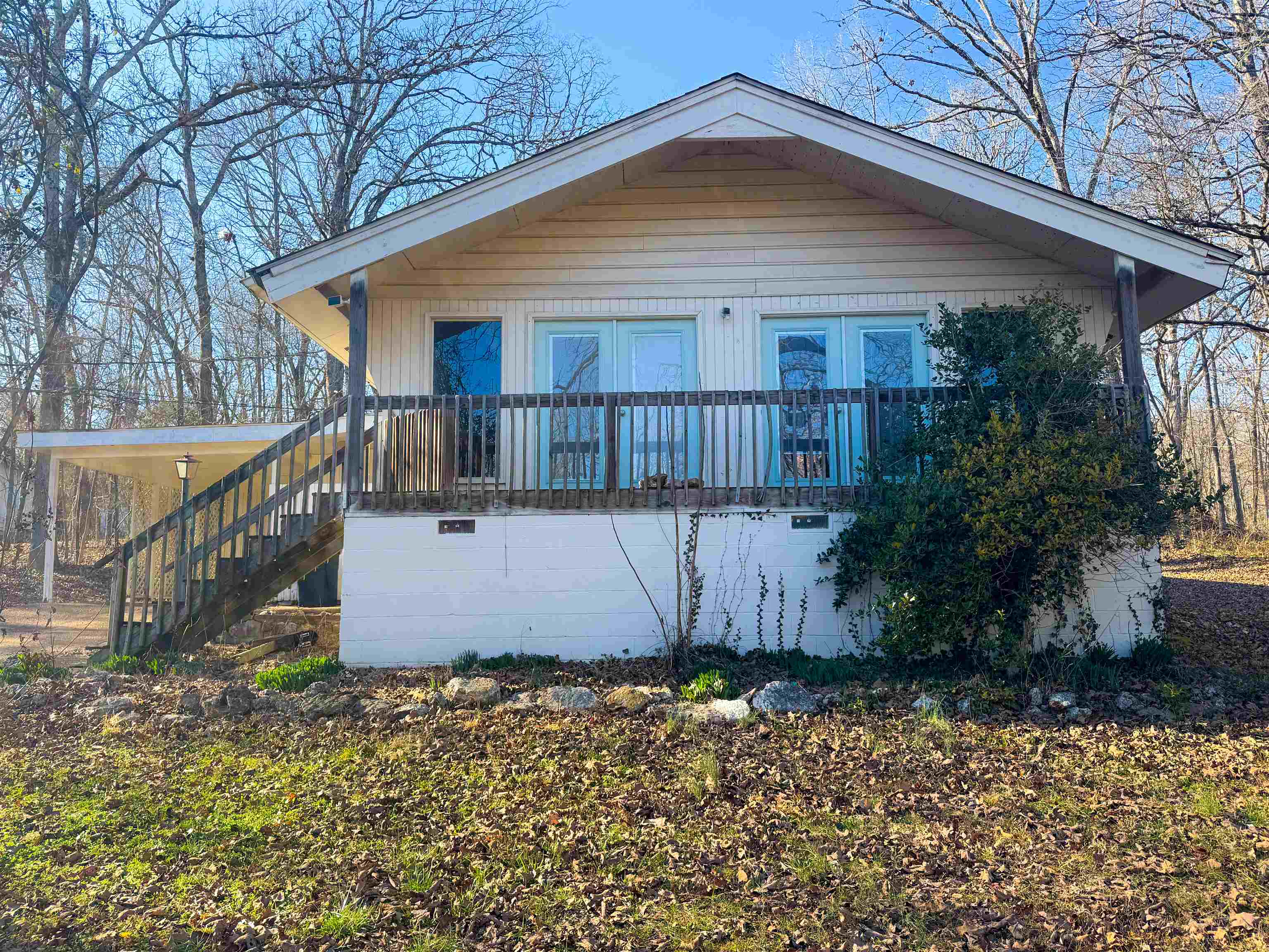 14 Cherokee Road