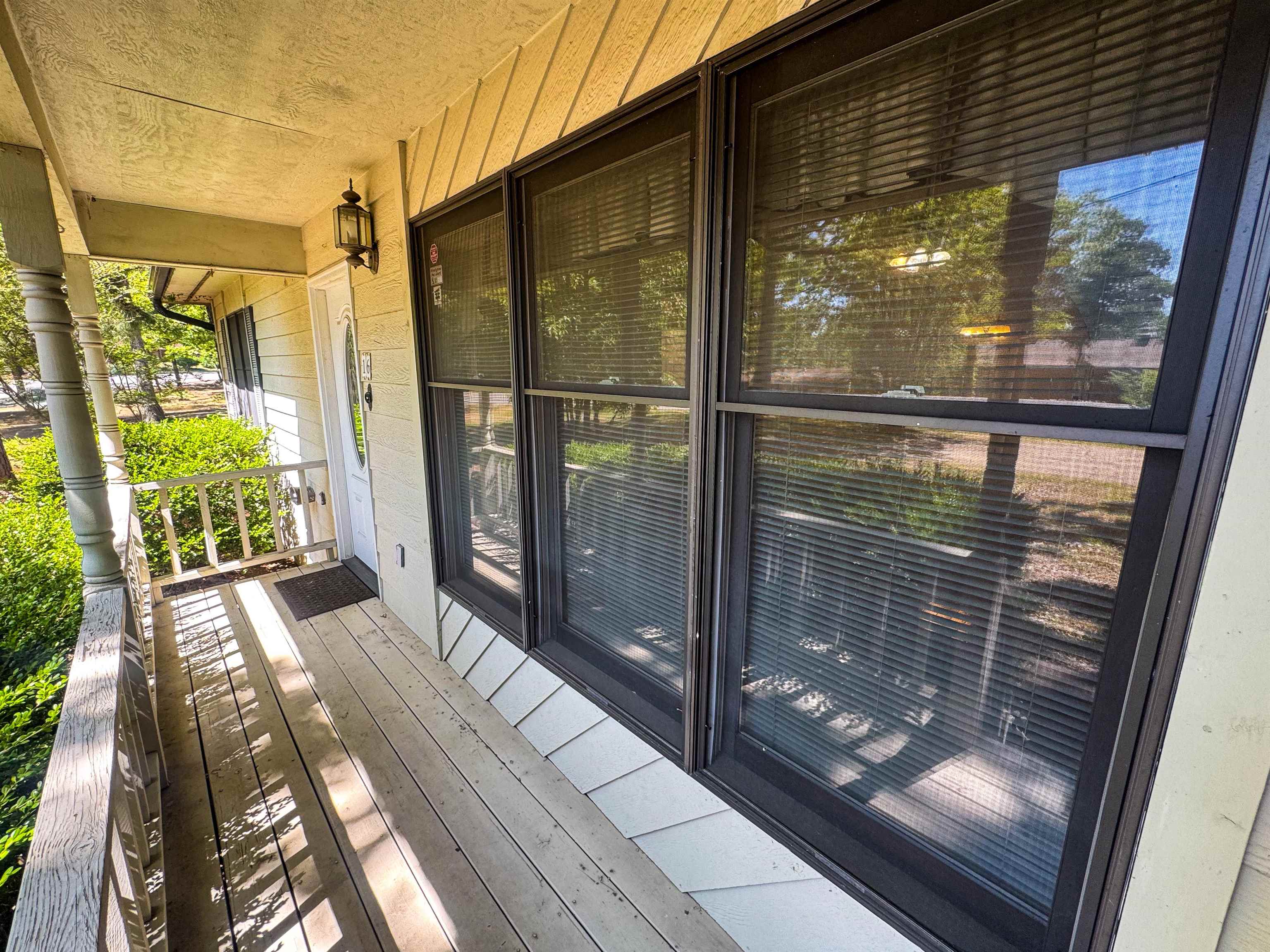 16 Iroquois Drive