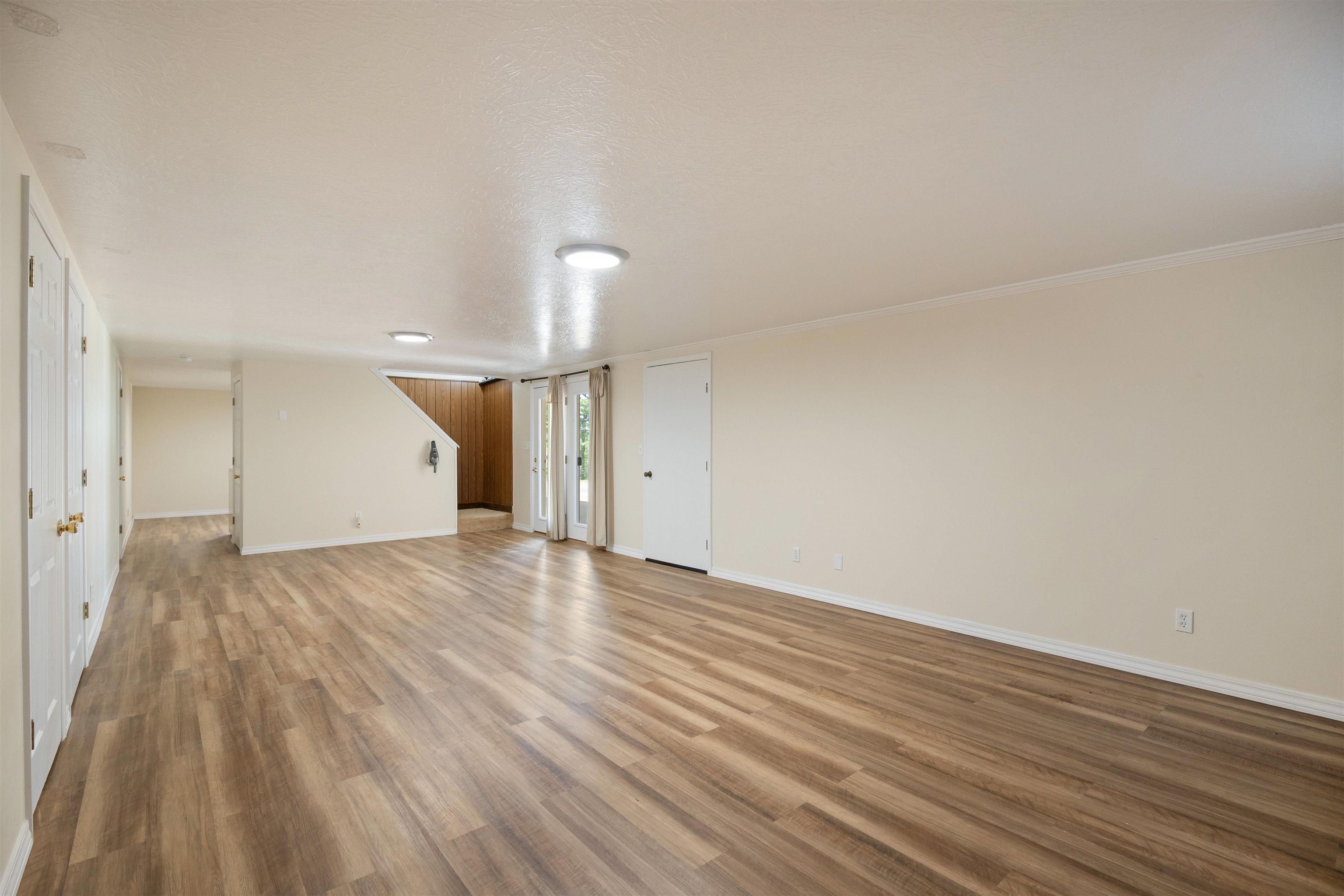 3555 Highway 167