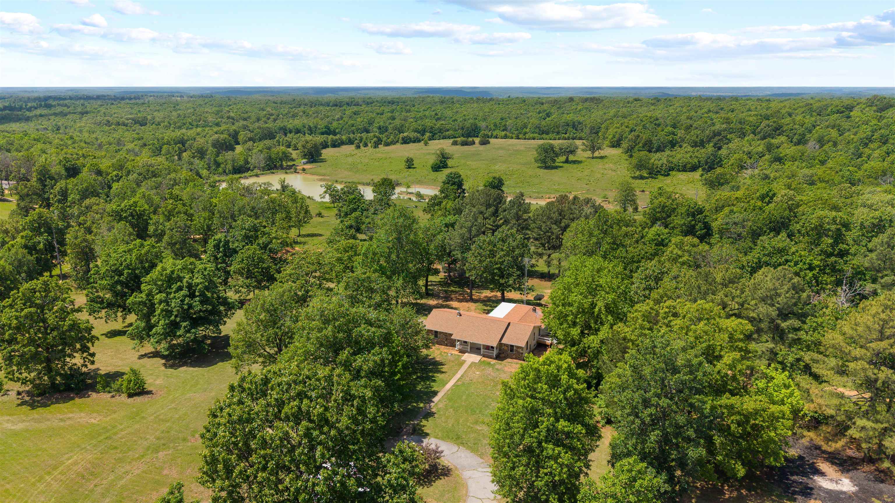 3555 Highway 167