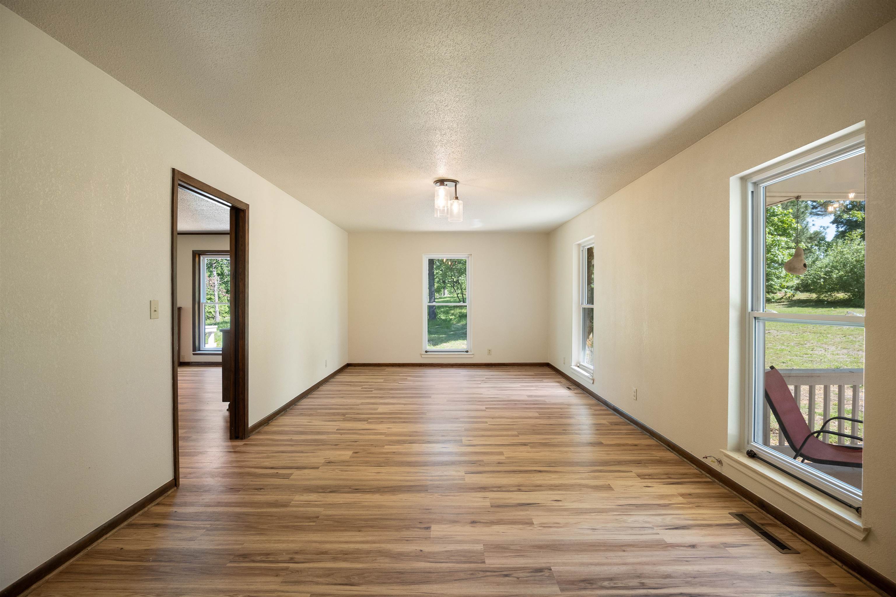 3555 Highway 167