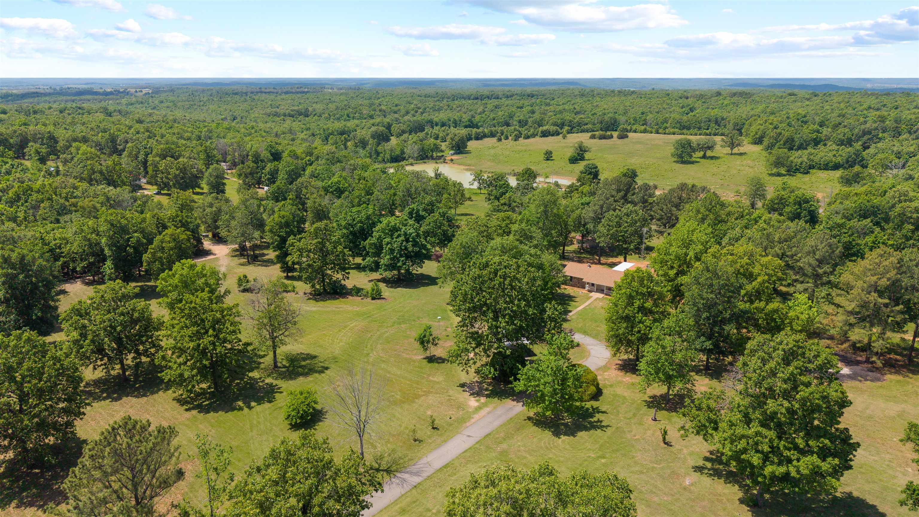 3555 Highway 167