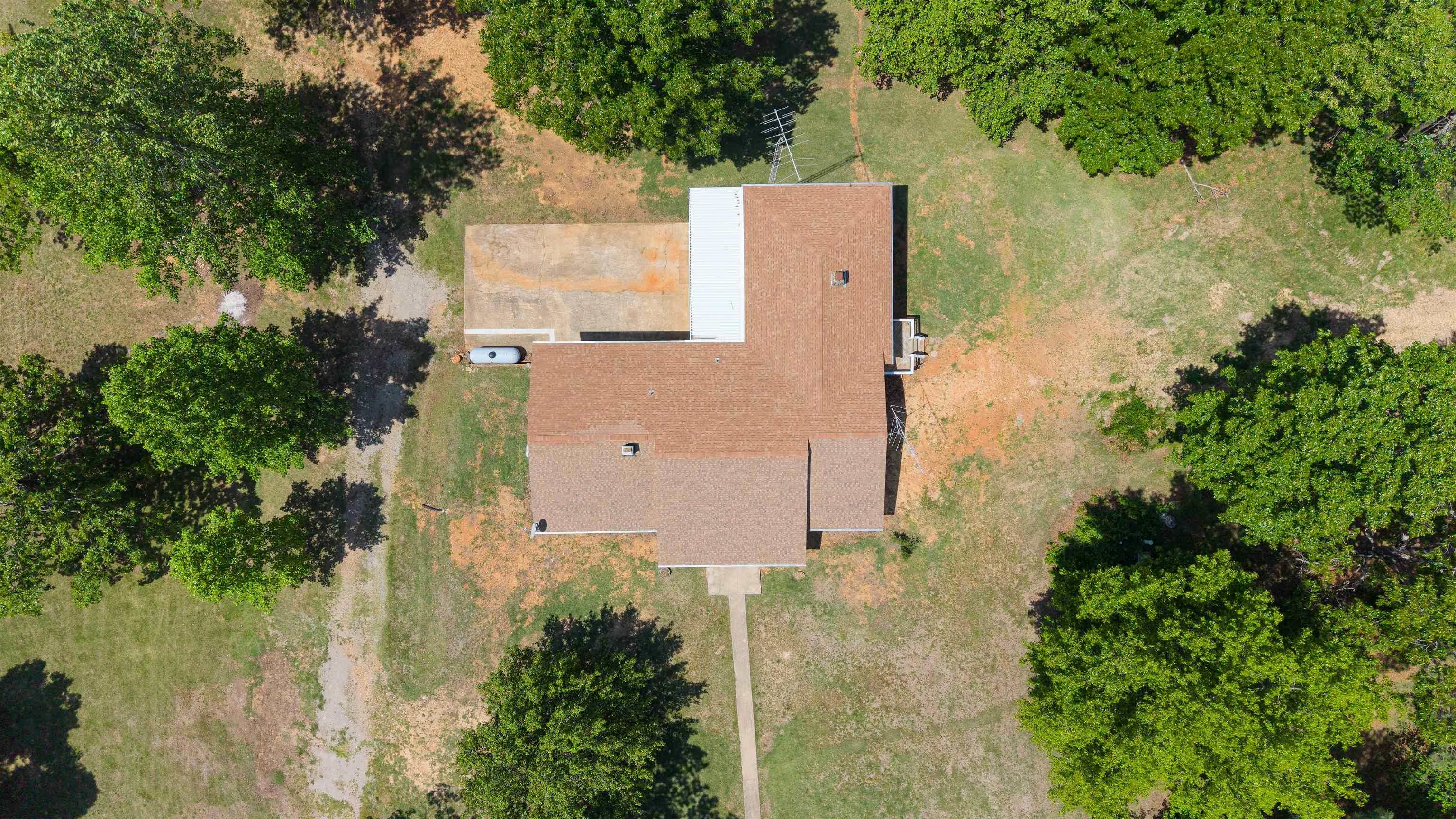 3555 Highway 167