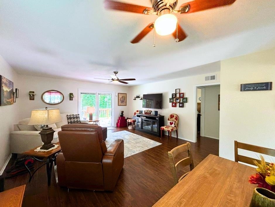22 Spring River Lane
