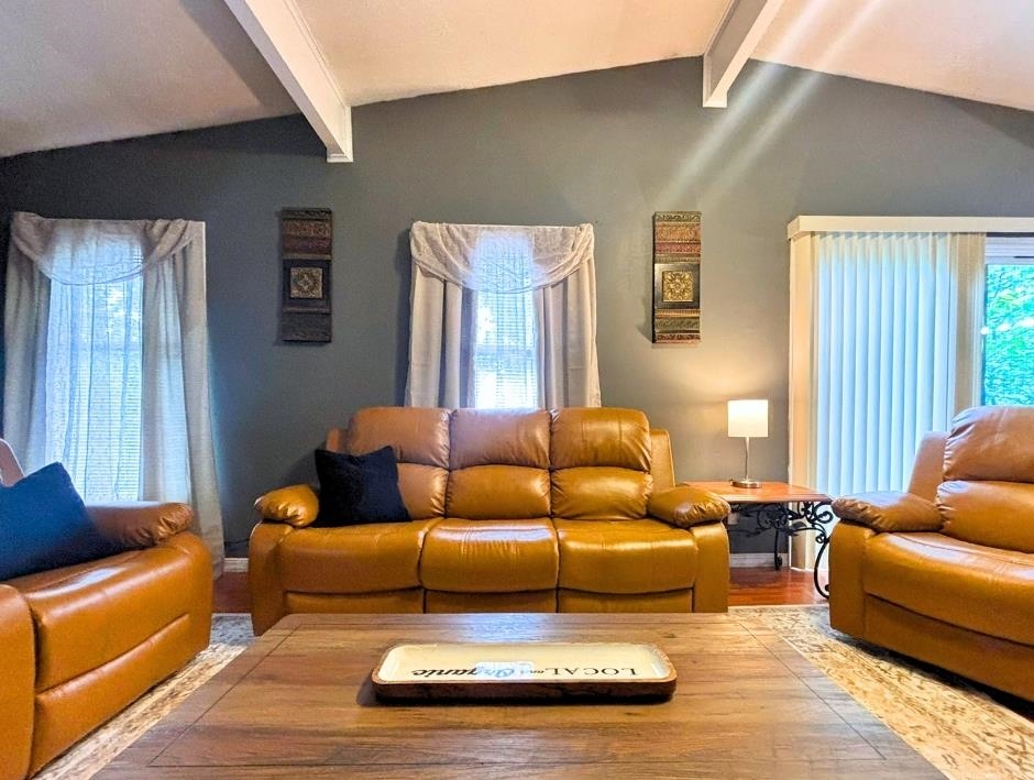 4 Apopka Trace