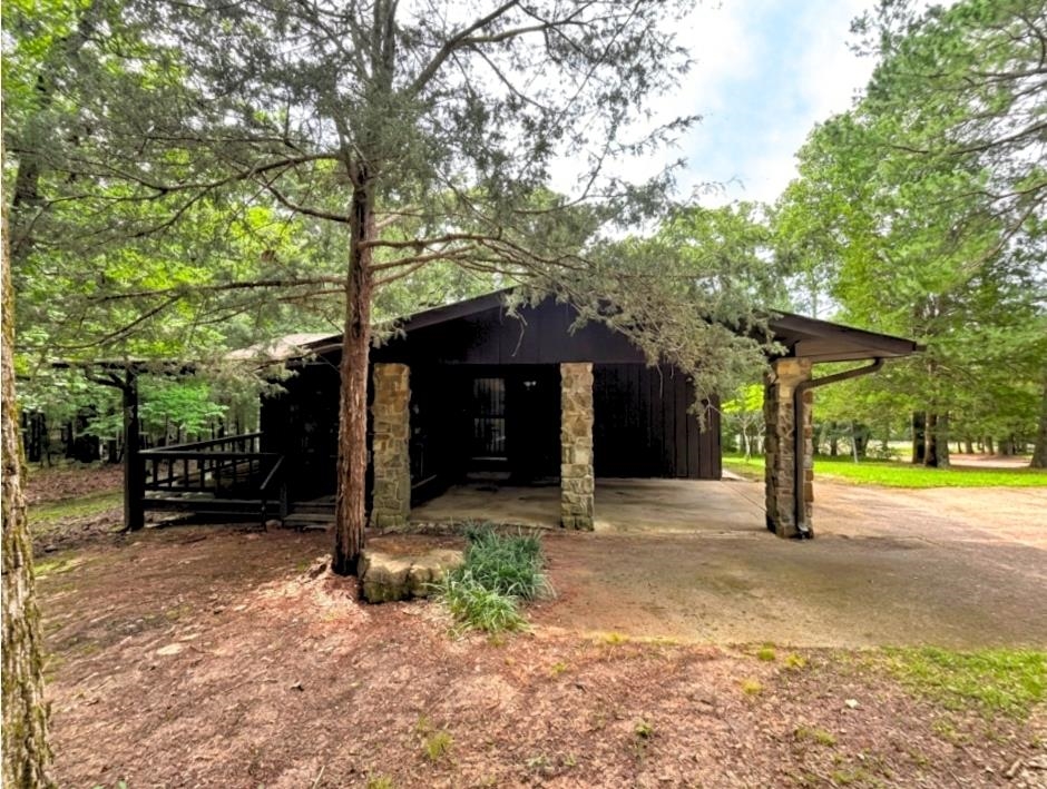 131 Cherokee Road
