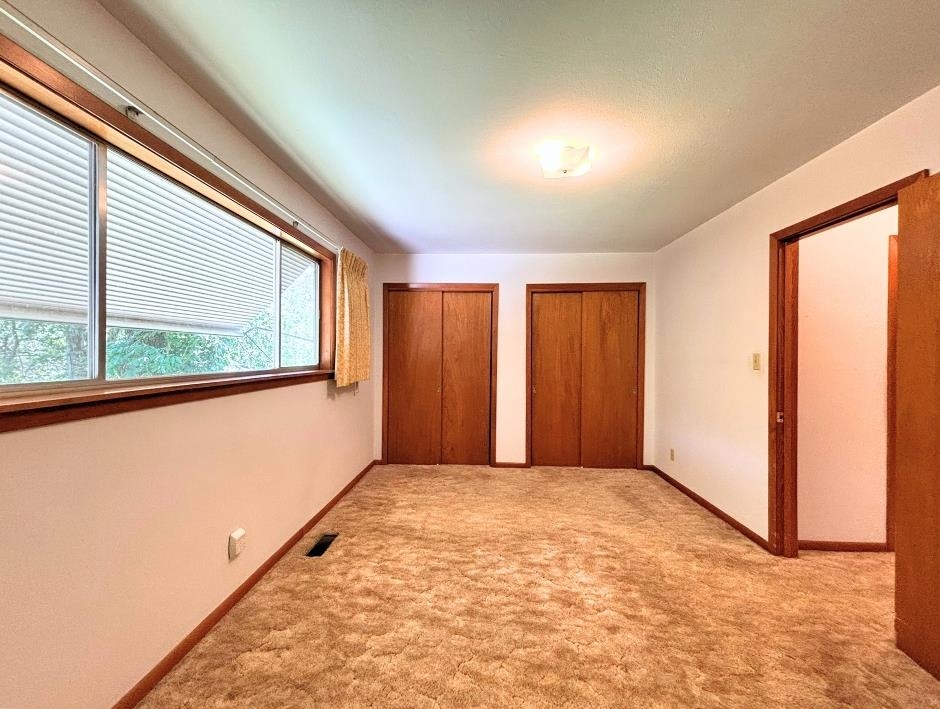 4 Otter Drive