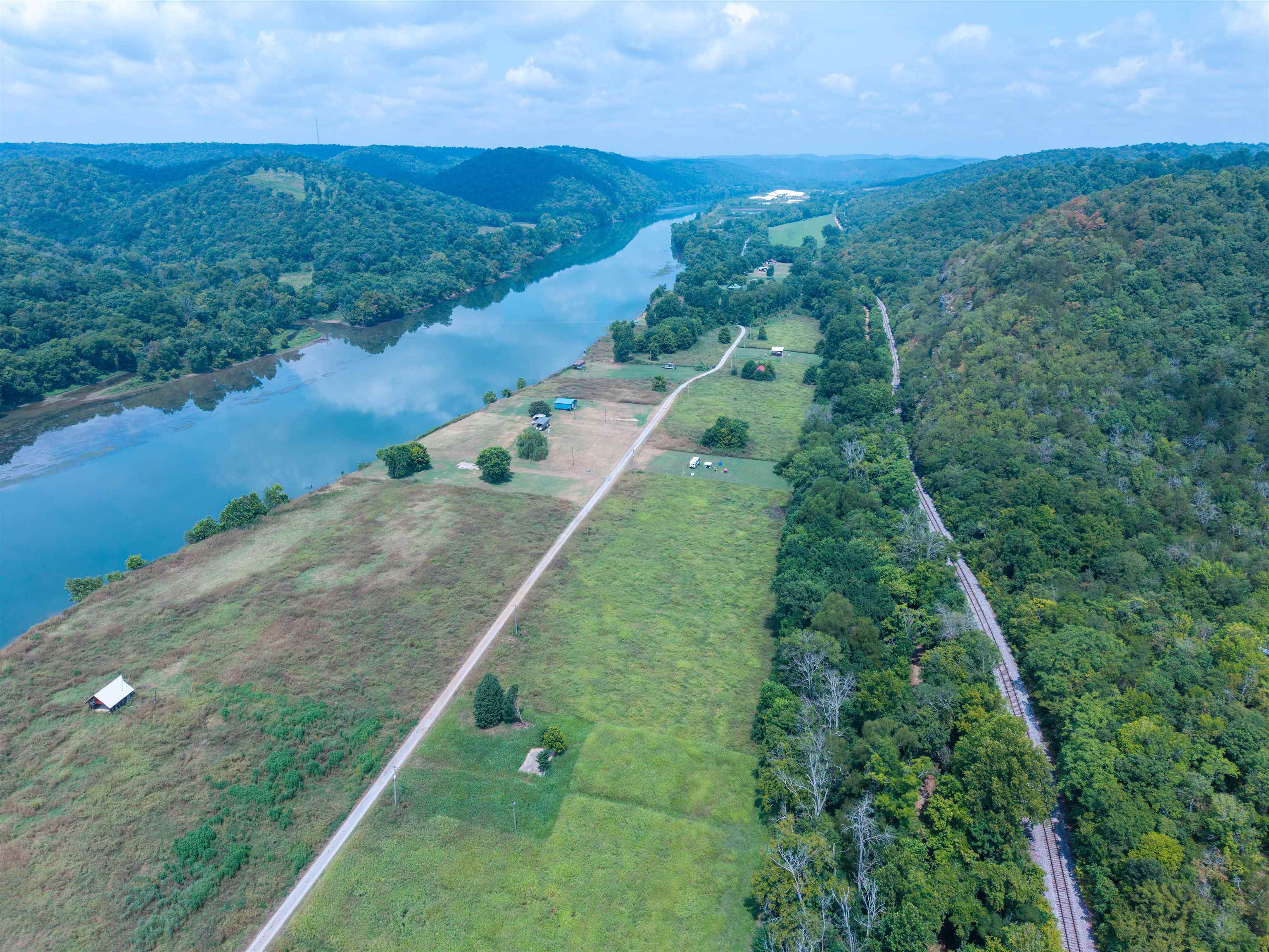 69 White River Run
