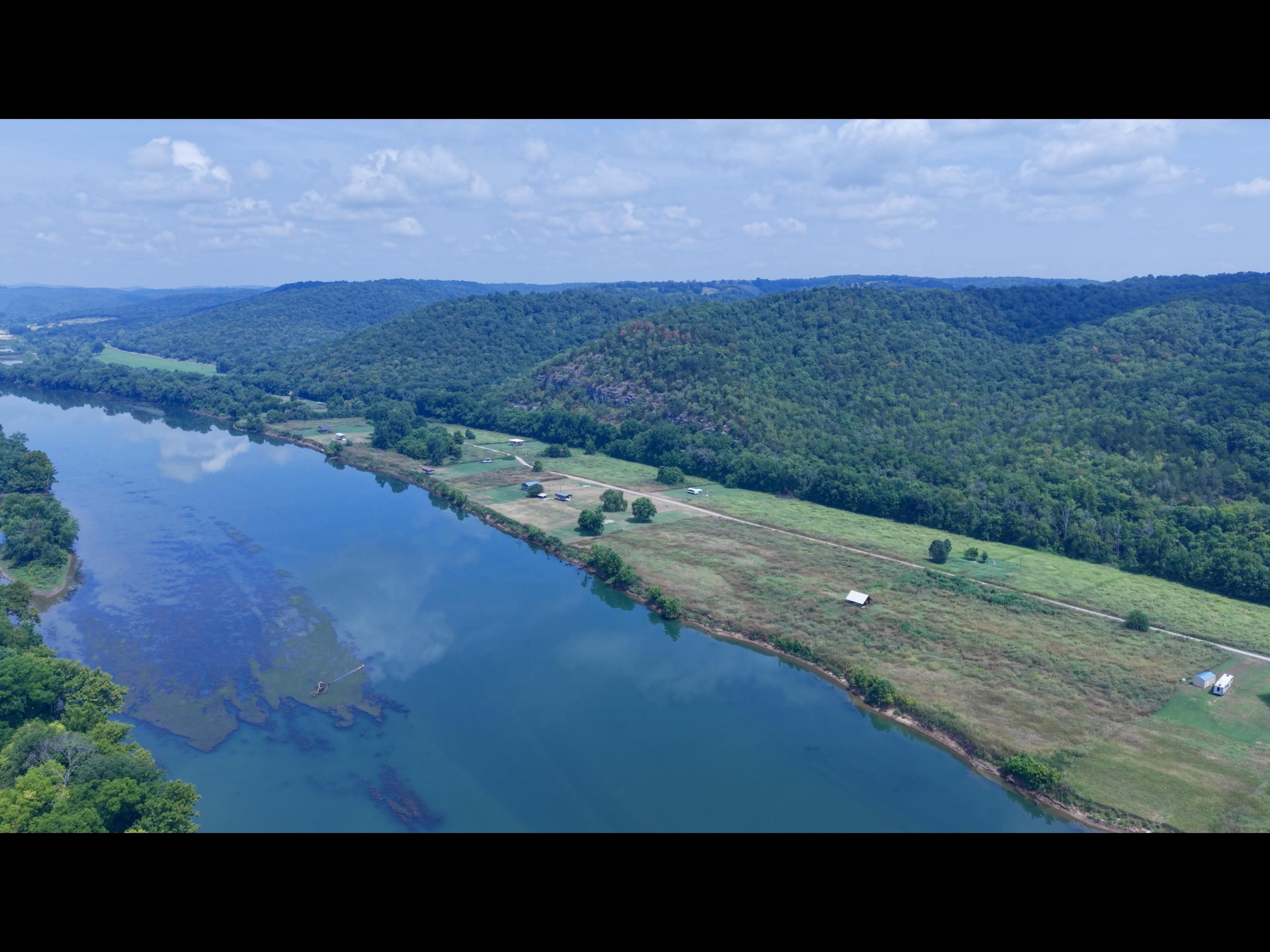 69 White River Run