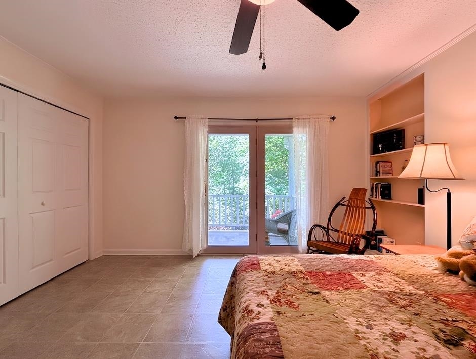 17 Powhatan Drive