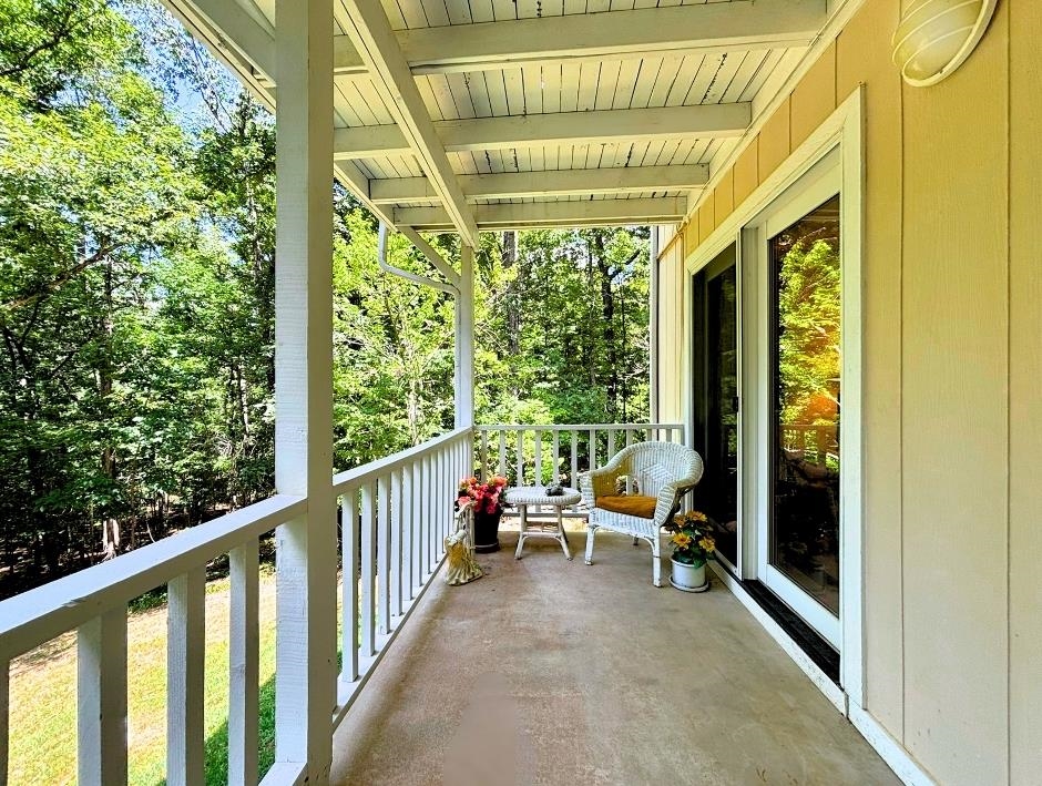 17 Powhatan Drive