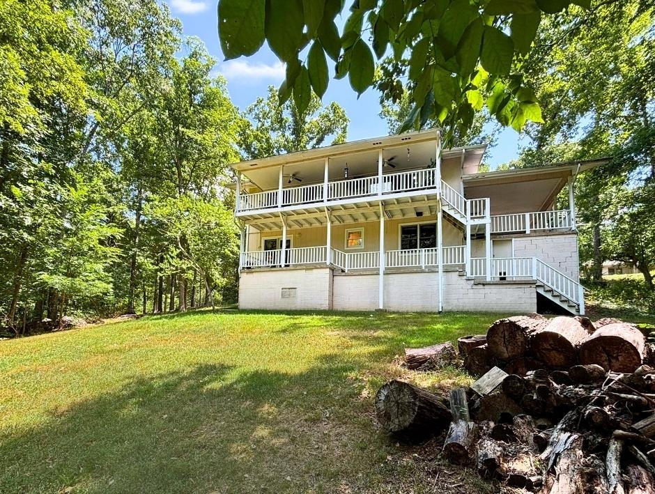 17 Powhatan Drive