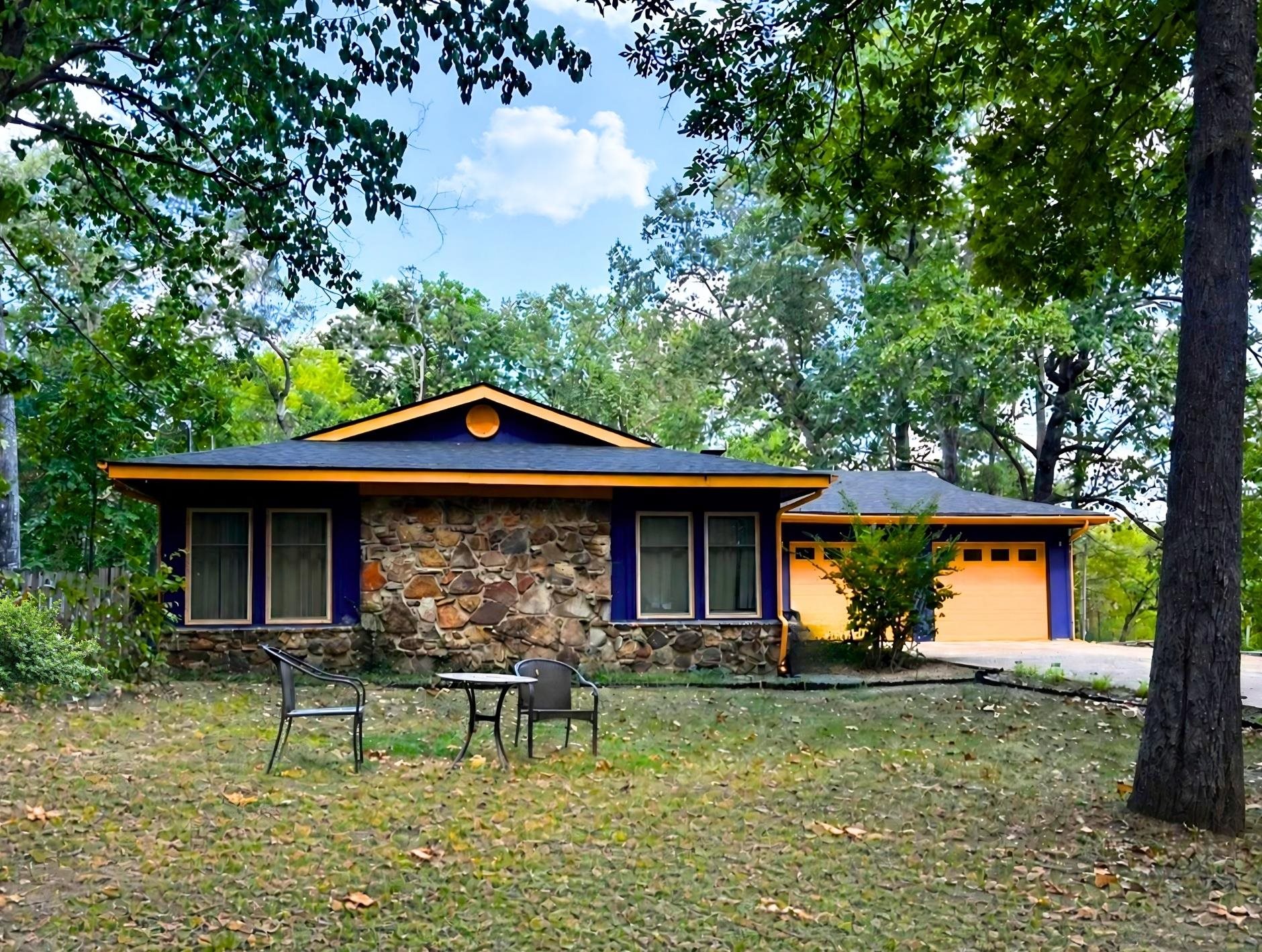 152 Powhatan Drive