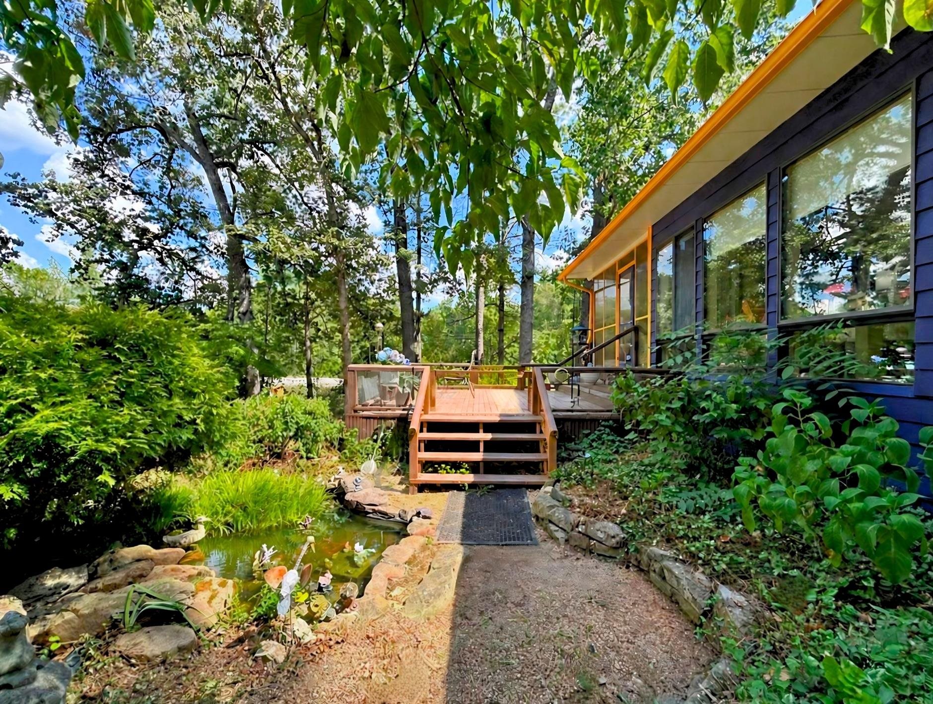 152 Powhatan Drive